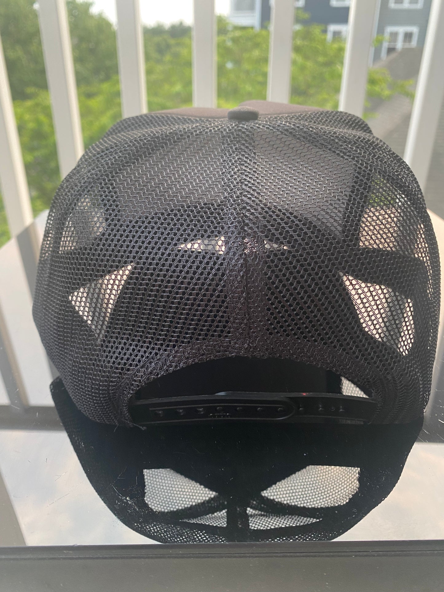 Unheard black logo hat